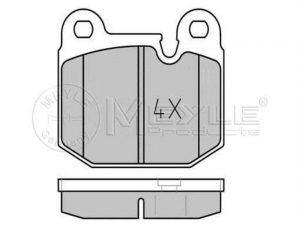 KLOCKI HAMULCOWE PRZÓD  BMW  E30 316 82-84